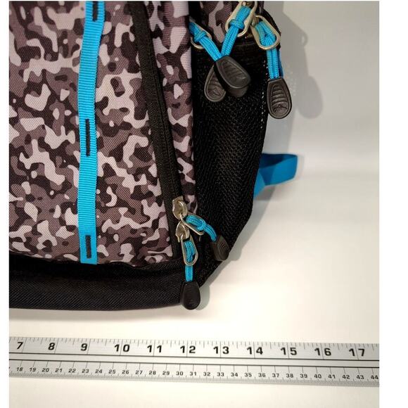 High Sierra Back Pack Book Bag Camo Black Gray Blue Polyester - Picture 9 of 10